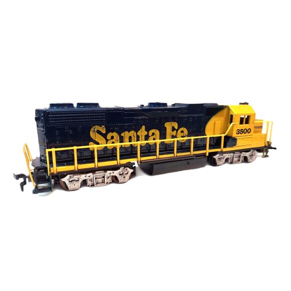Life-Like HO Gauge ATSF Santa Fe GP38 Diesel Locomotive #3500 *Tested - Picture 2 of 5
